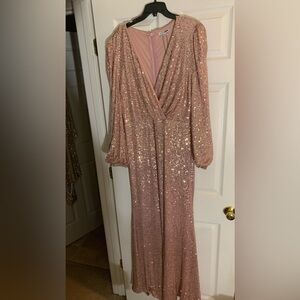 Evening Gown, Sequin. Looks more like a bronze color. Brand new Fashion Nova.